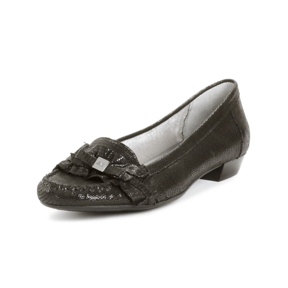 Anne Klein Kyte Iflex Flats in Black - Lyst