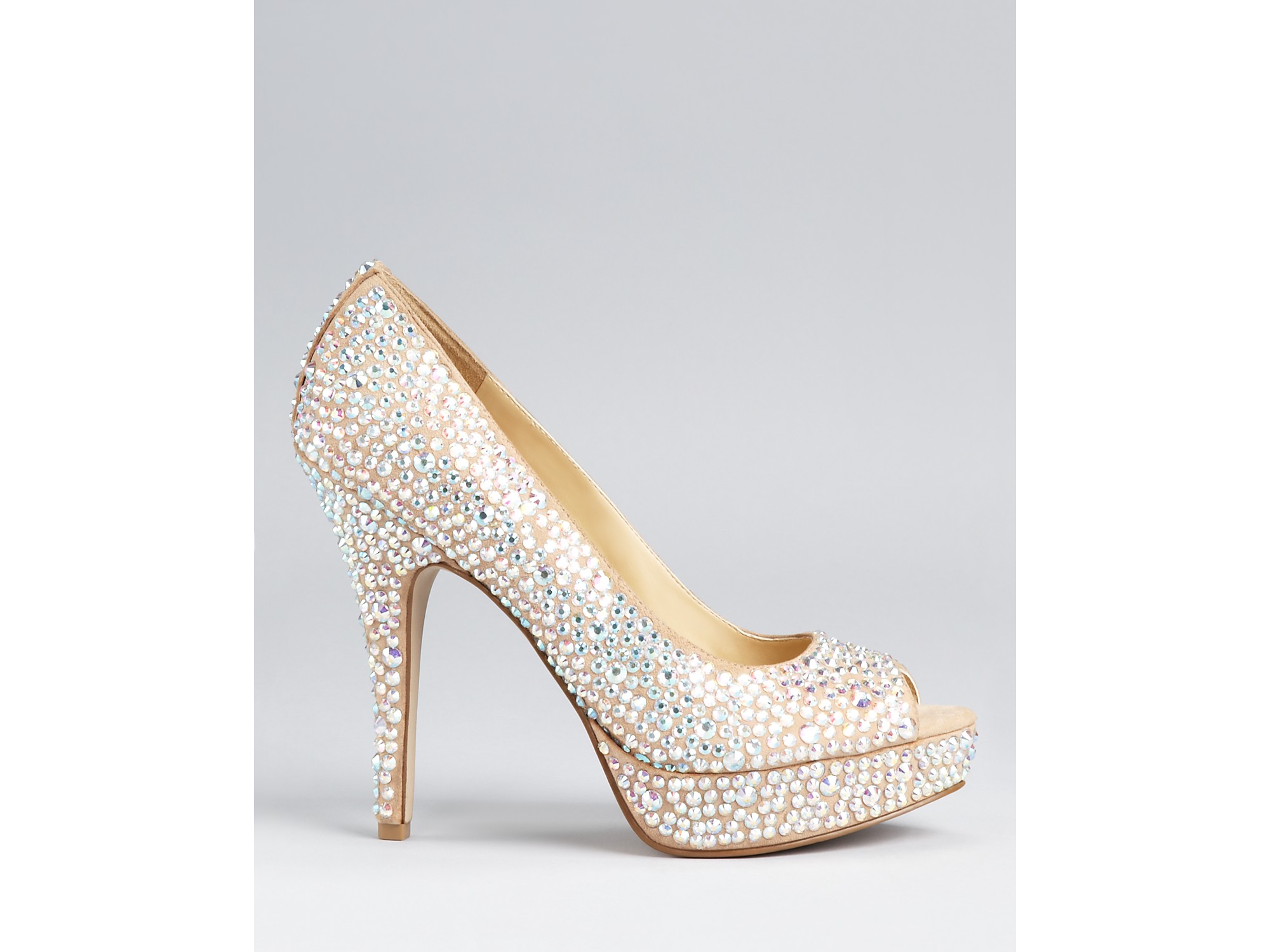 enzo angiolini white heels