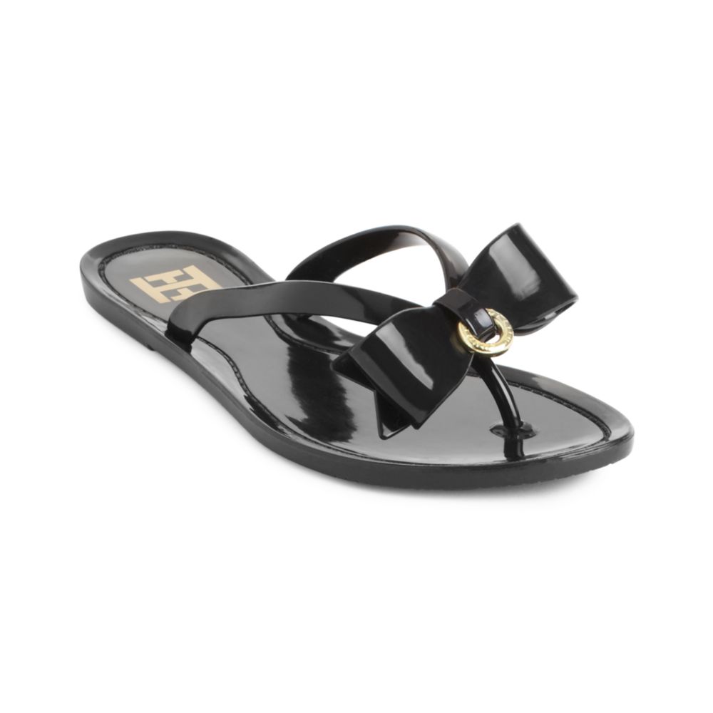 Tommy Hilfiger Beverly Thong Jelly Flat Sandals in Black | Lyst