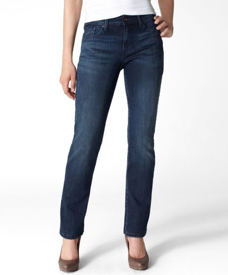 Levi's Jeans Classic Demi Curve Straight Leg Limitless Wash in Blue | Lyst