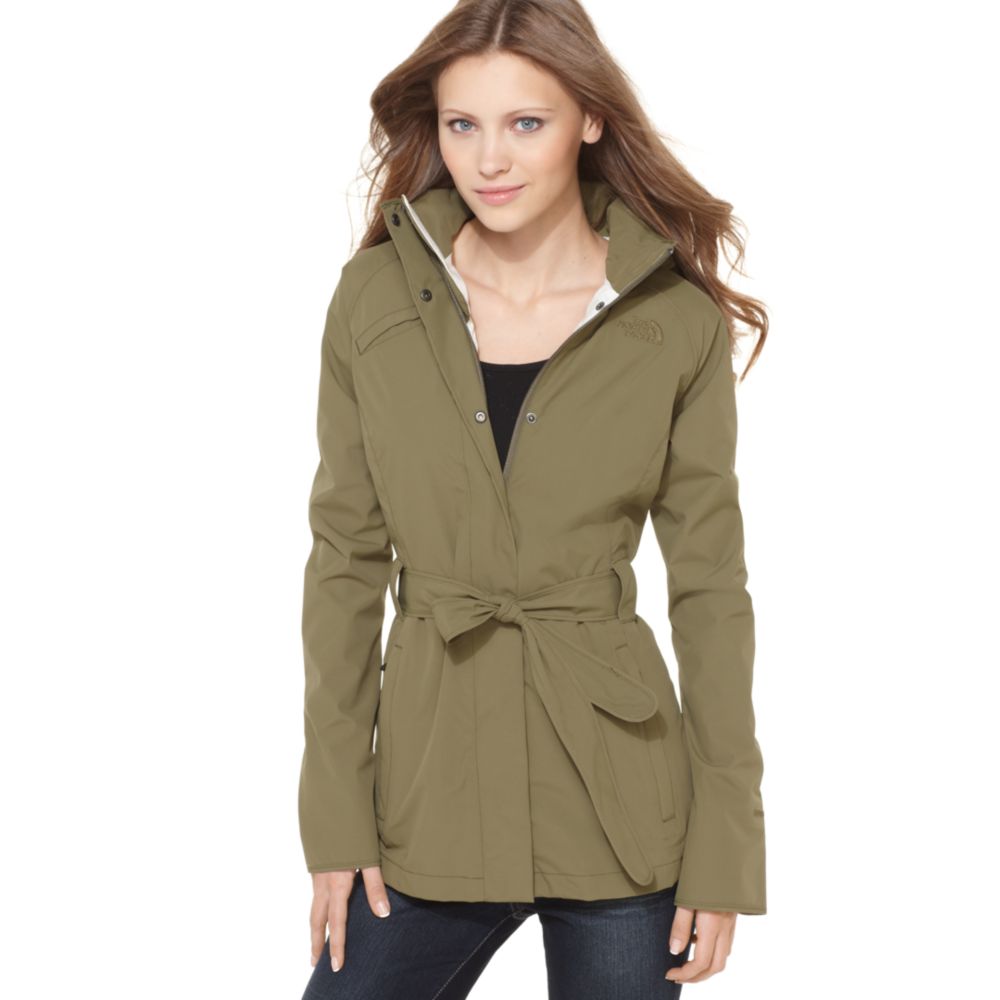 The North Face Belted Hooded Waterproof Raincoat in Green (thorn green ...
