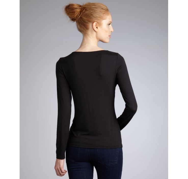 tahari long sleeve tee