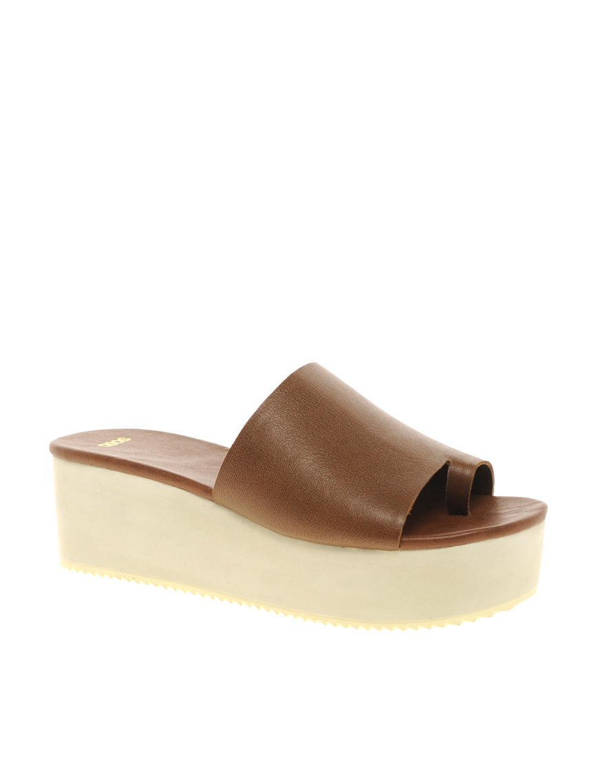 Asos Asos Video Leather Flatform Shoes with Toe Loop in Brown (tan) | Lyst