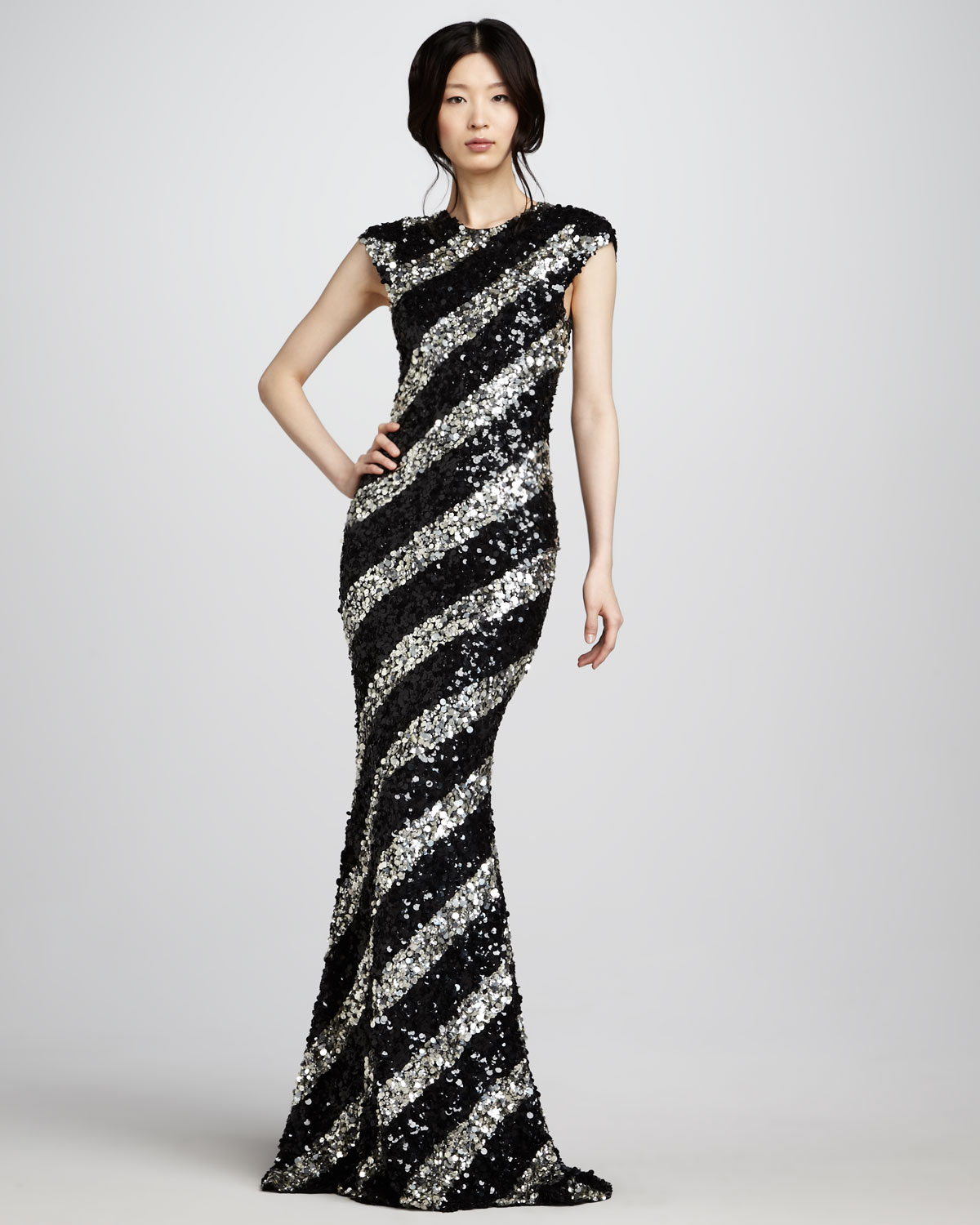 alice and olivia gown sale