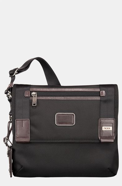 Tumi Beale Mini Messenger Bag - For Men in Black for Men (black ...