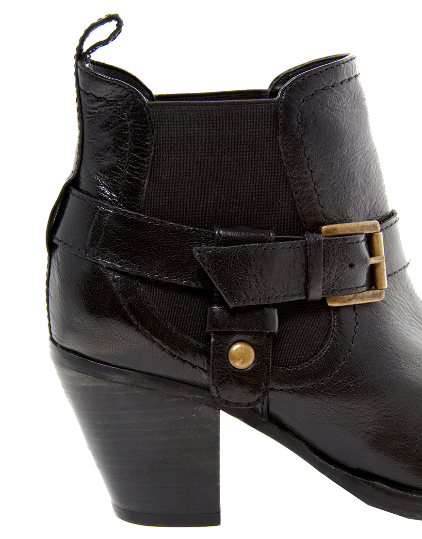 black chelsea heeled booties