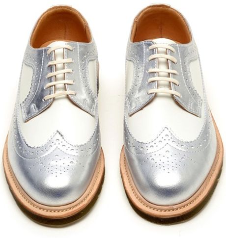 Dr. Martens Joyce Metallic Leather Brogues in Silver | Lyst