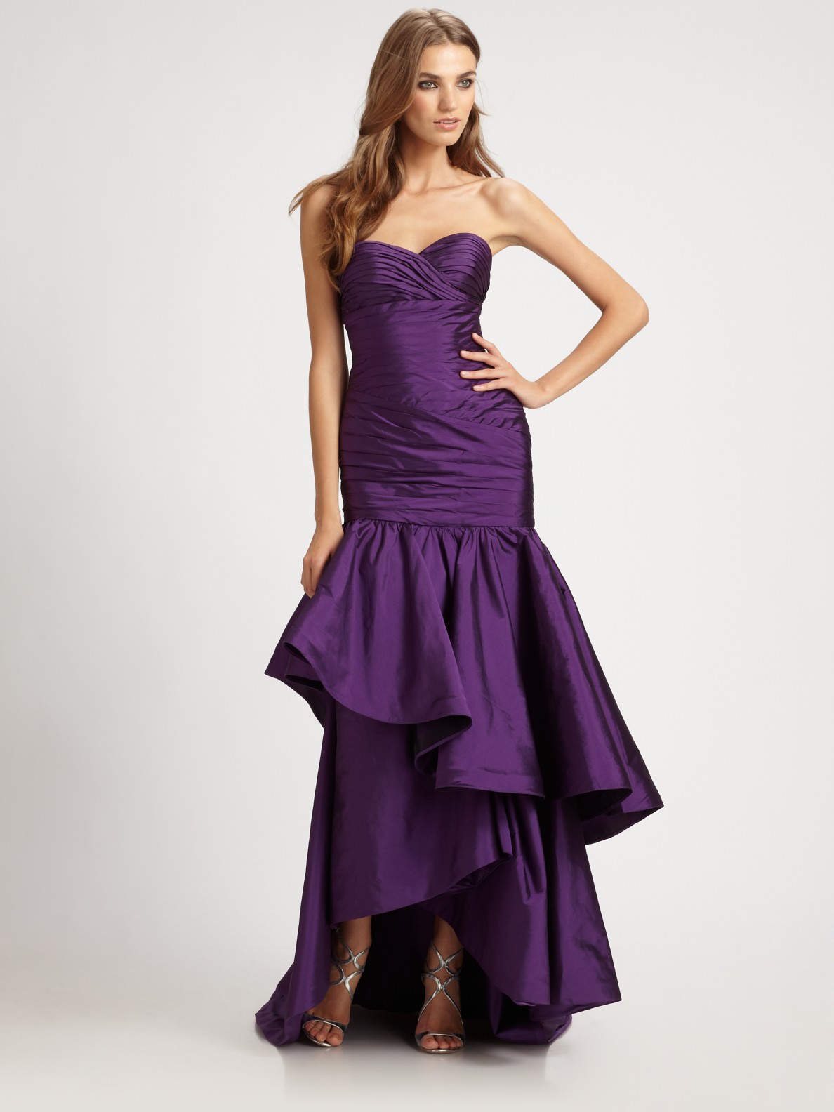 monique lhuillier purple gown