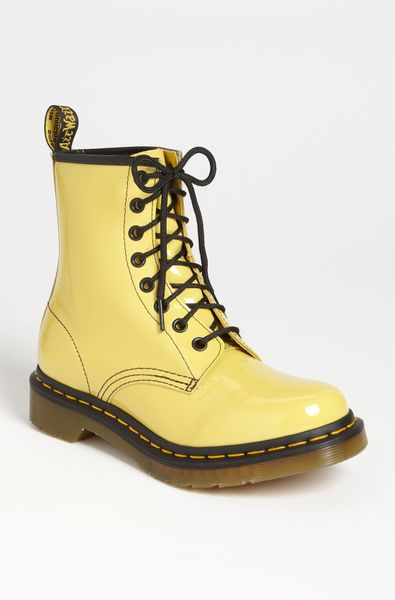 Dr. Martens Boot in Yellow (yellow patent leather) | Lyst