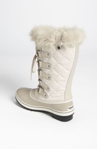 sorel tofino white