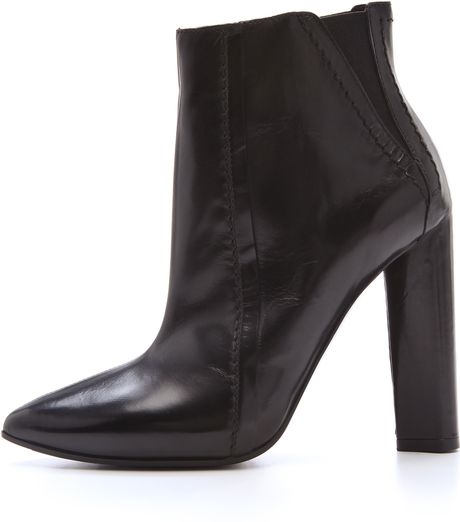 Costume National Pointy Toe Booties in Black | Lyst