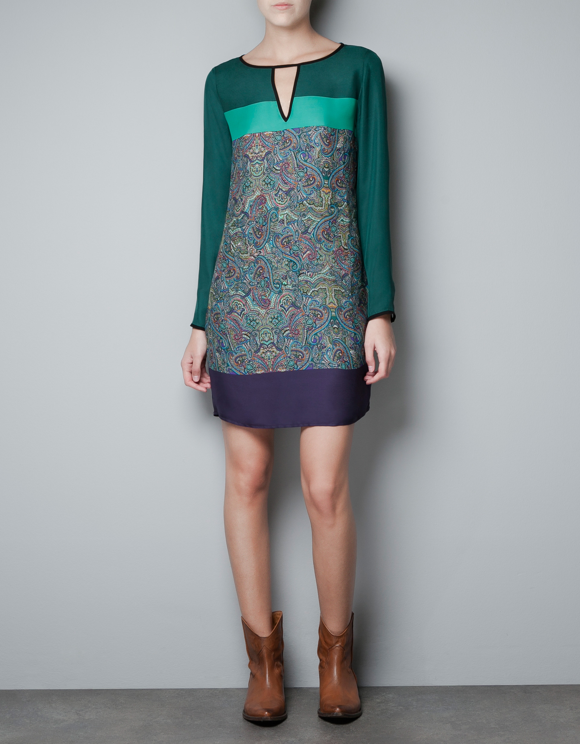 green collared dress zara