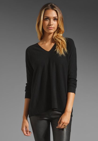 Vince Cashmere Double V Neck Sweater in Black | Lyst
