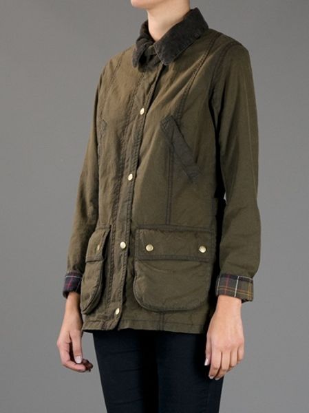 Barbour Beadnell Waxed Jacket in Green (olive) | Lyst