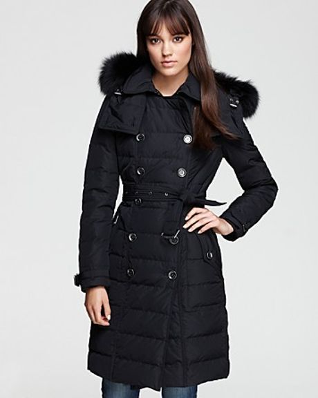 Burberry Allerdale Double Breasted Down Coat with Fur Hood in Black | Lyst