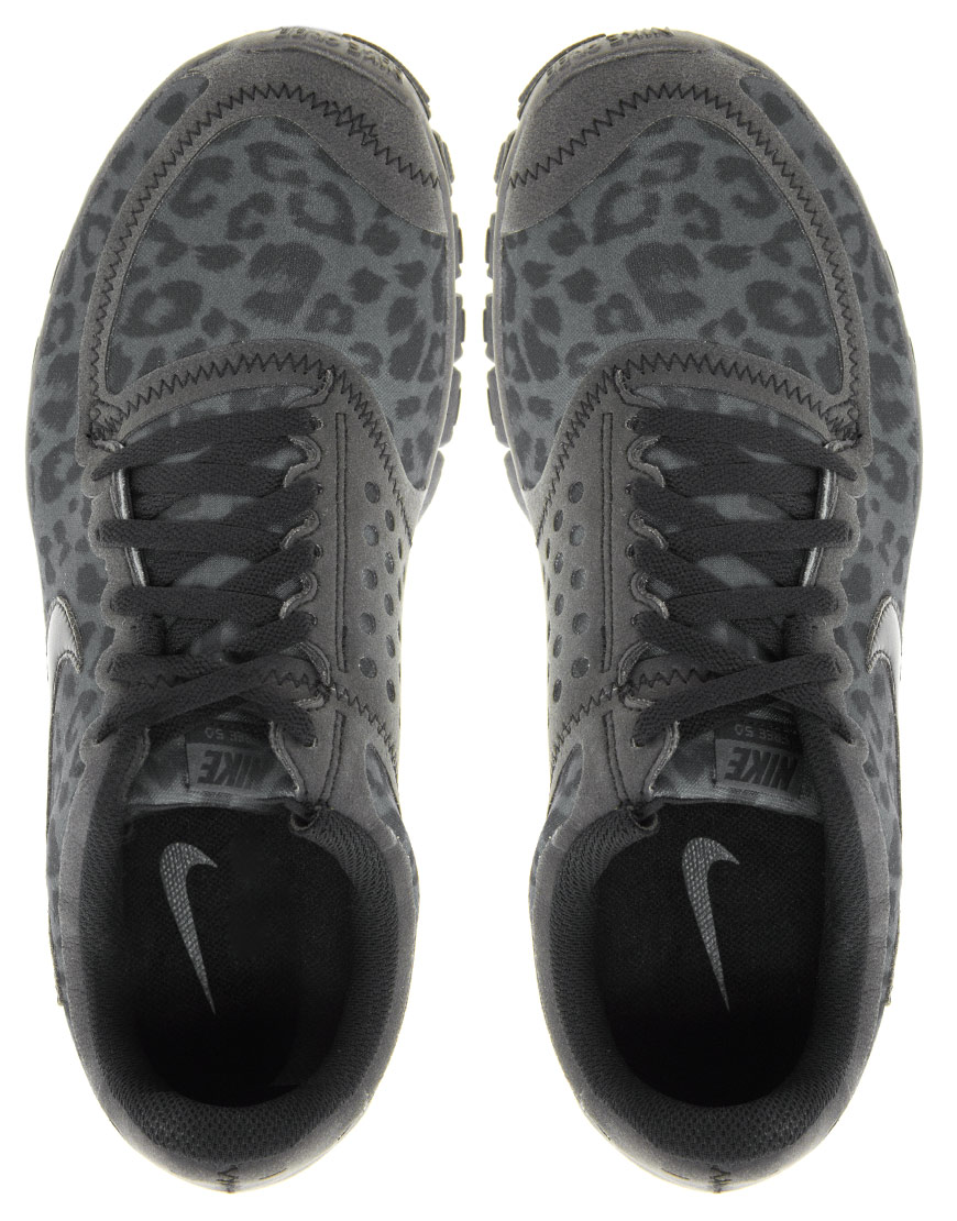 nike leopard slip on