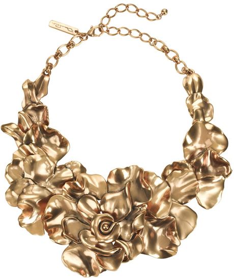 Oscar De La Renta Rose Petal Collar Necklace in Gold (russian gold) | Lyst