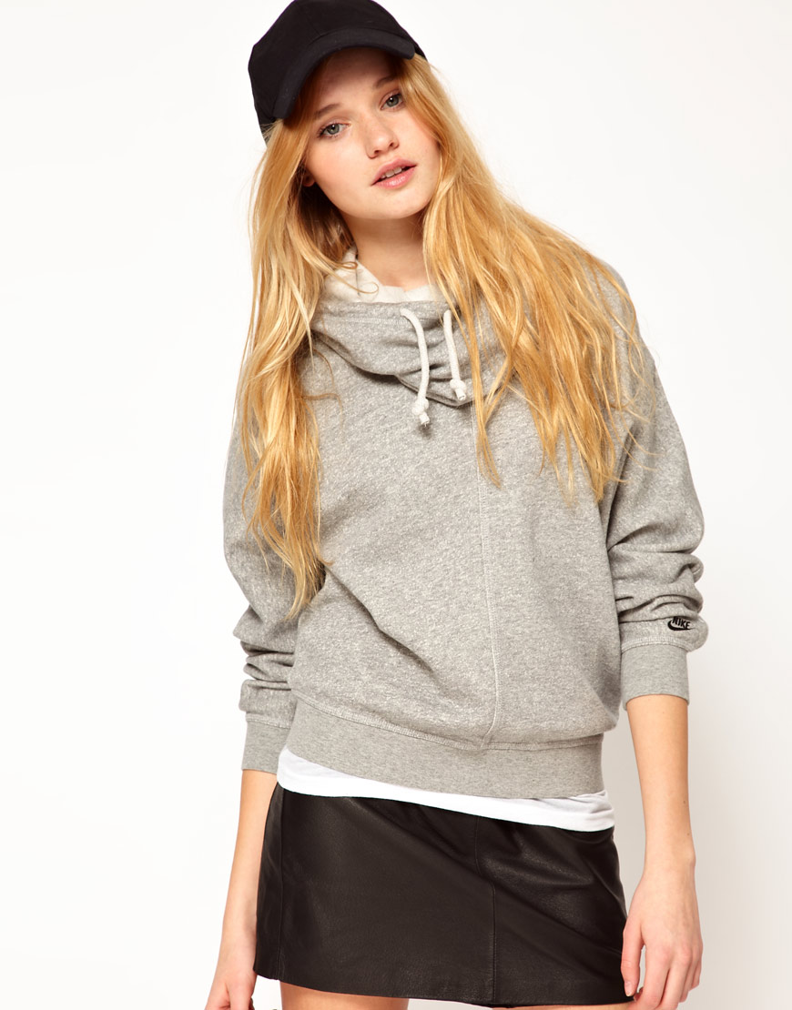 nike oversized sweat