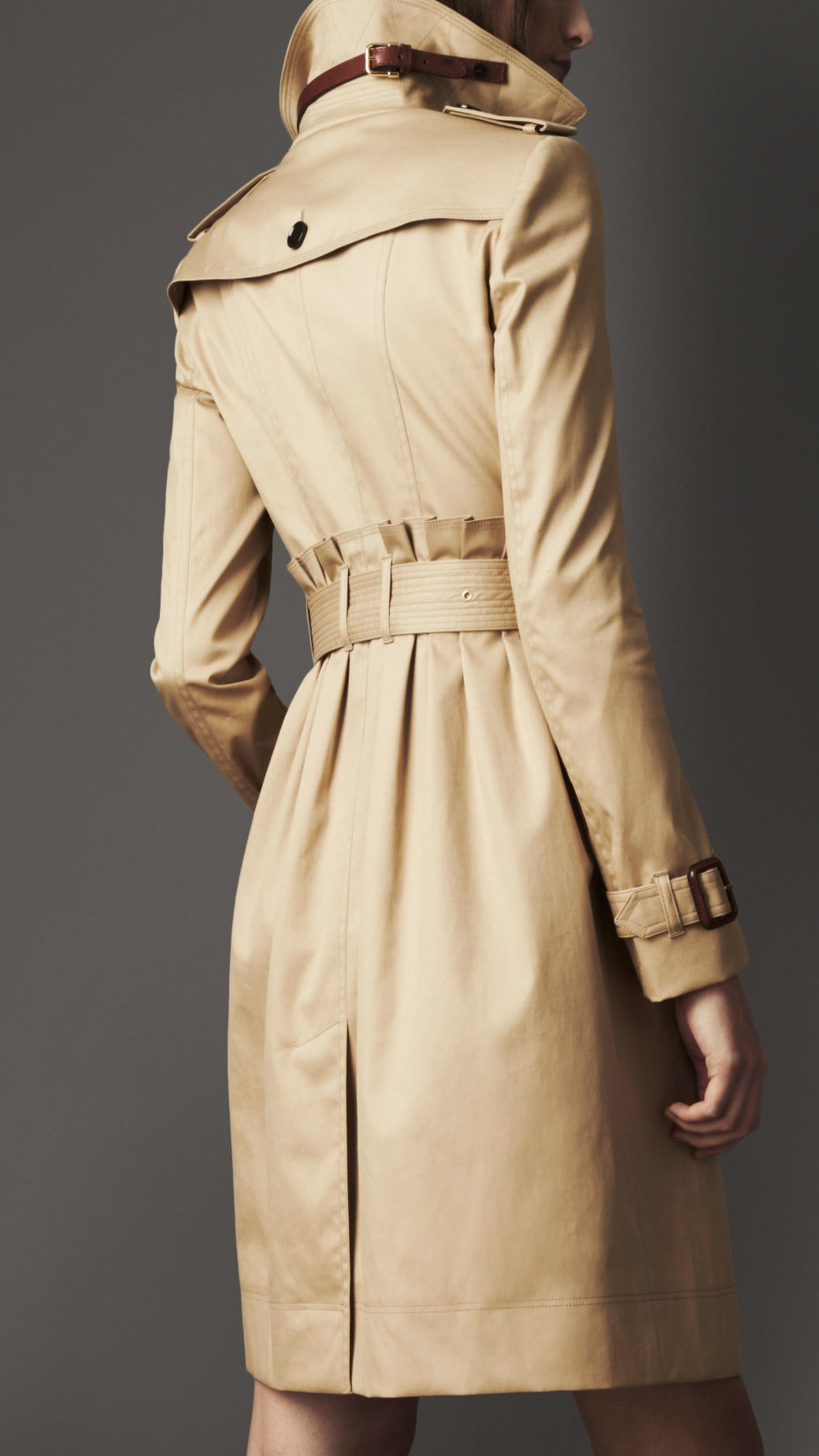 Lyst - Burberry Tuck Waist Trench Coat in Natural
