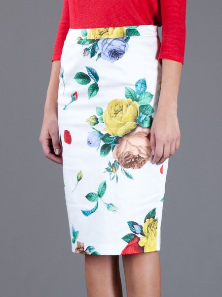 Love Moschino Floral Pencil Skirt in White (floral) | Lyst
