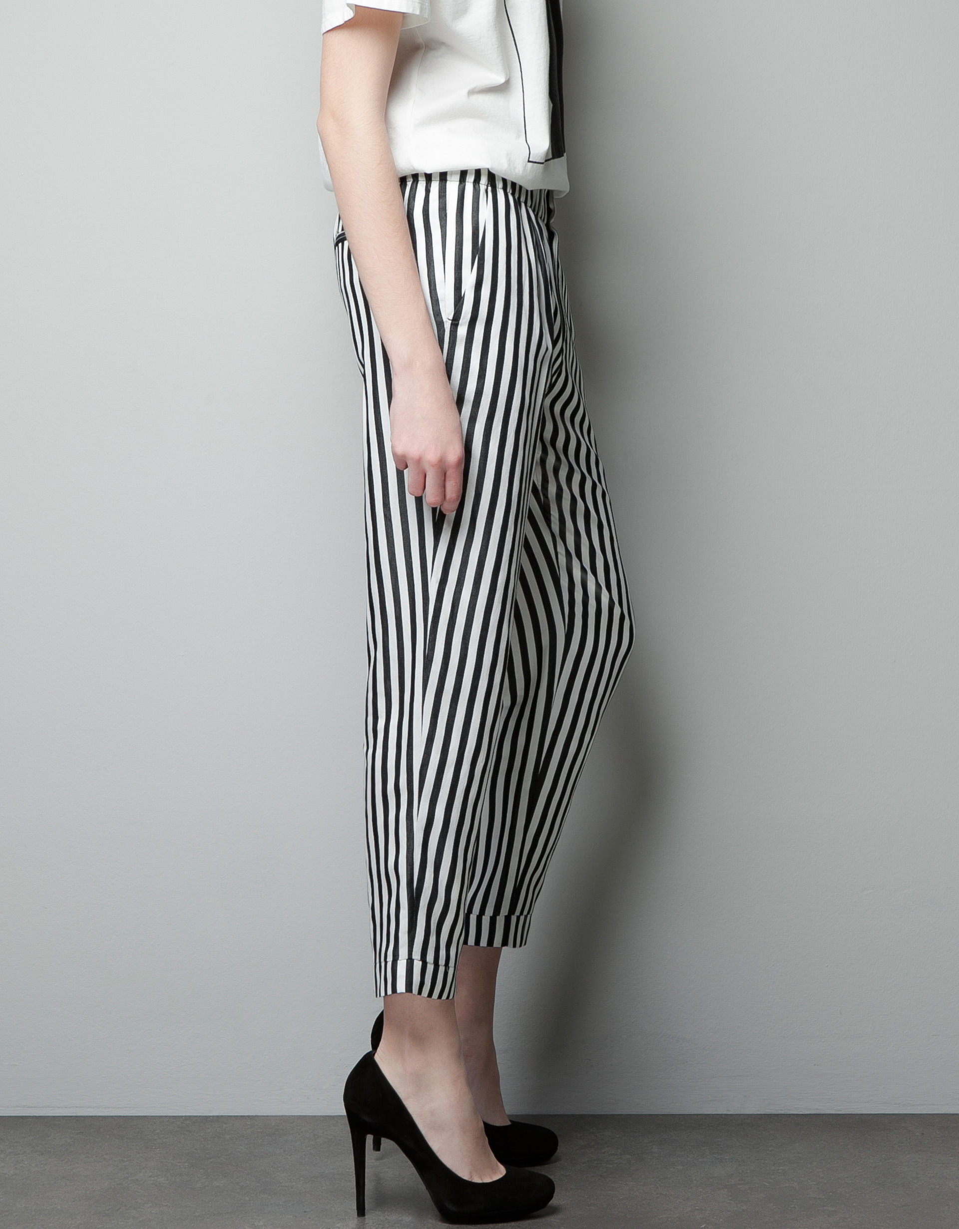 zara black and white trousers