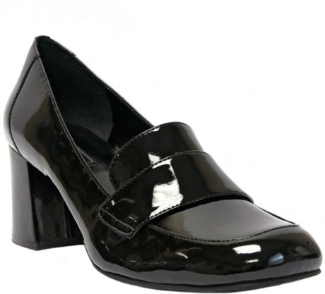 Tahari Lisa Black Patent Leather Loafers in Black (black patent) | Lyst