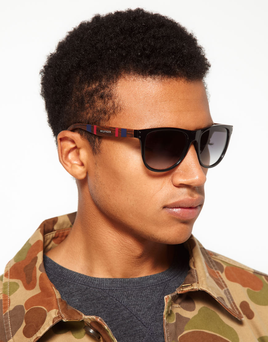 Tommy hilfiger Wayfarer Sunglasses in Black for Men | Lyst