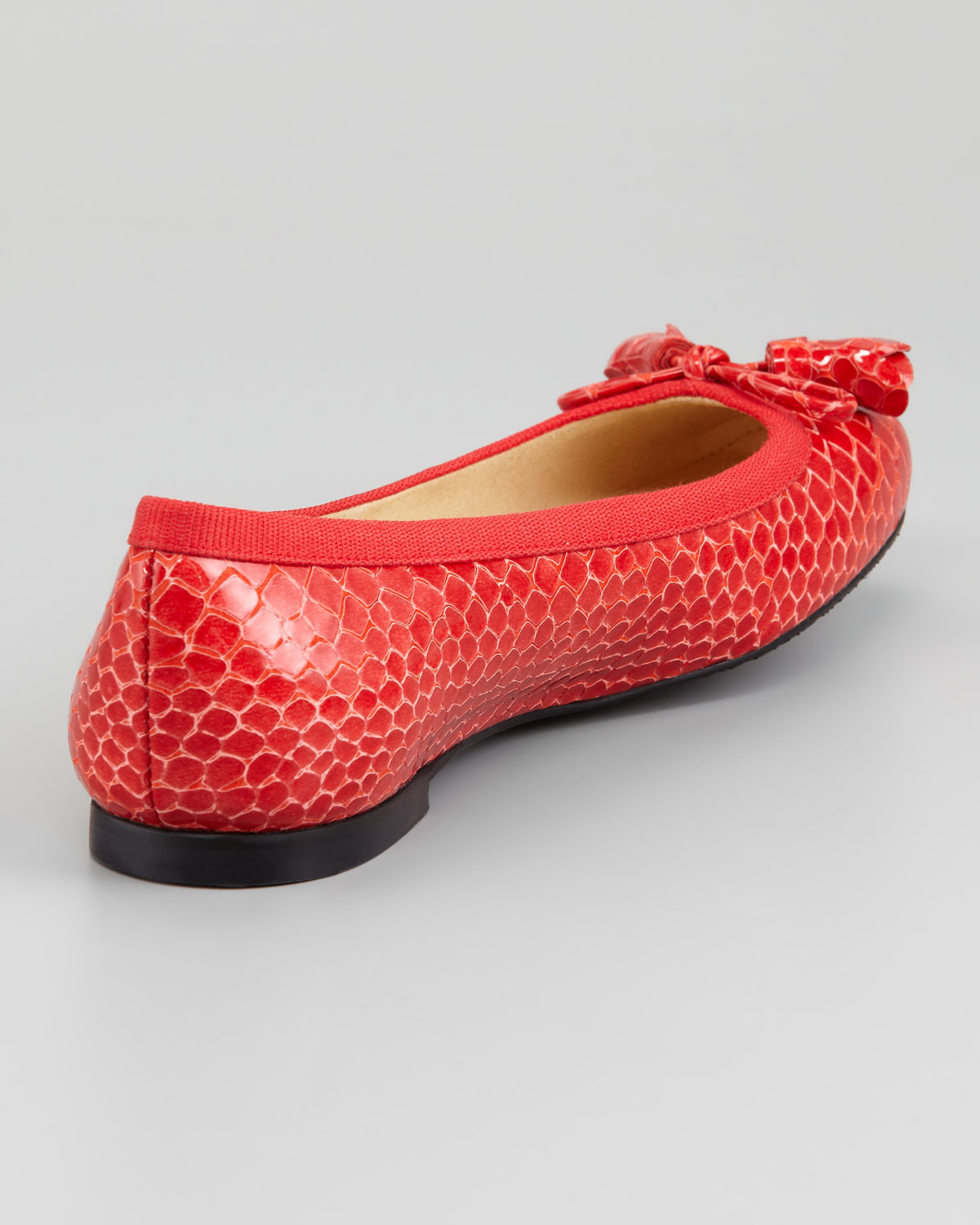 stuart weitzman tulip bow flats
