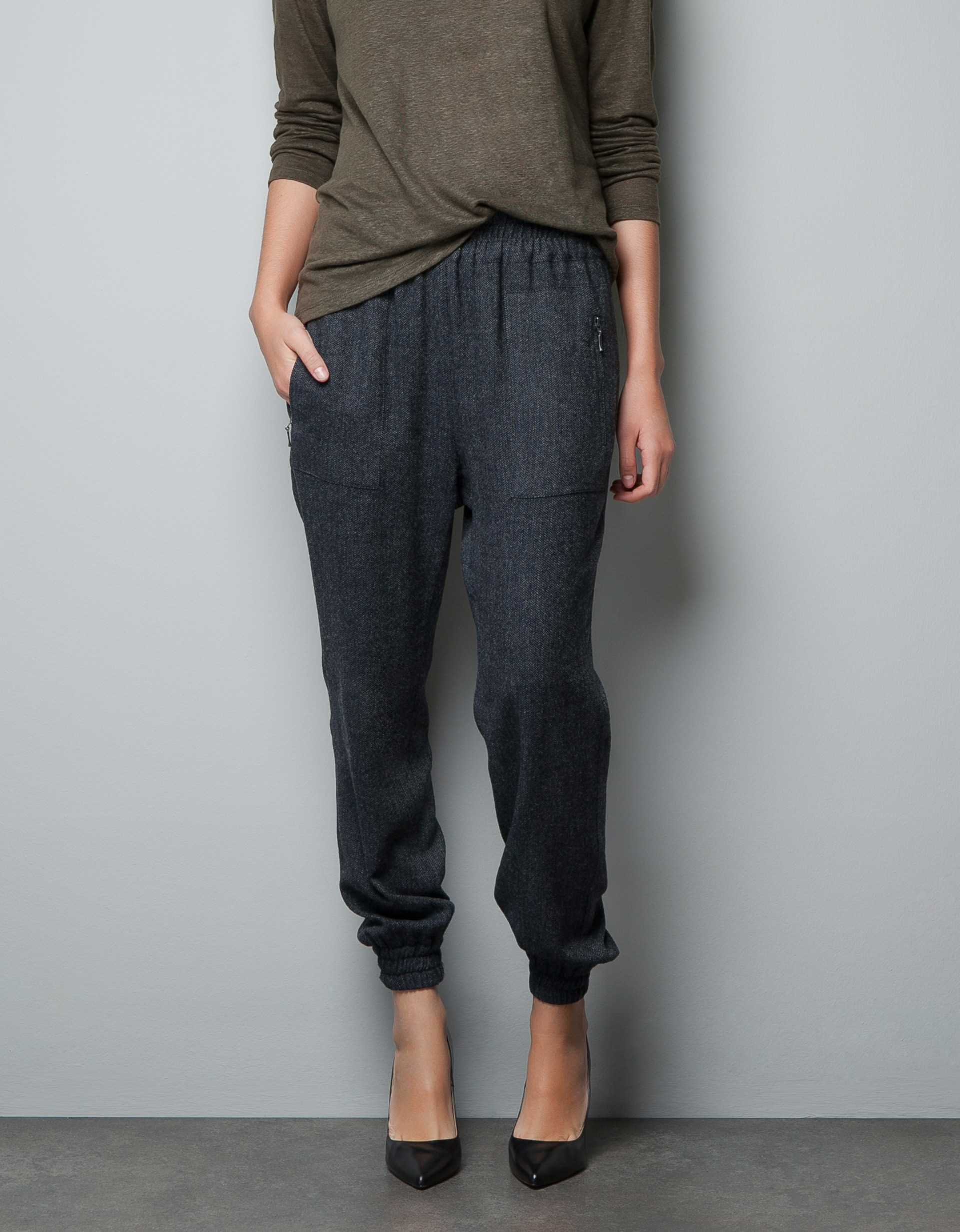 Zara Herringbone Trousers with Elastic Waist and Ankle Cuffs in Blue | Lyst