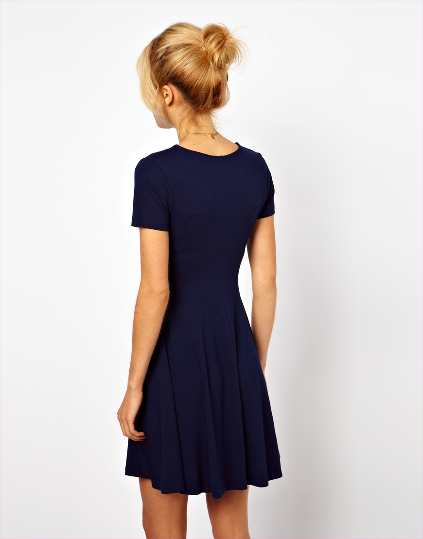 v neck red skater dress