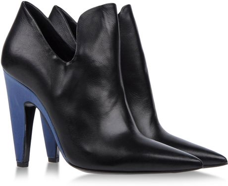 Vic Matie' Ankle Boots in Black | Lyst