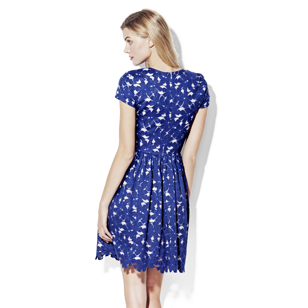 Lyst - Vince Camuto Short Sleeve Lace Dress In Blue