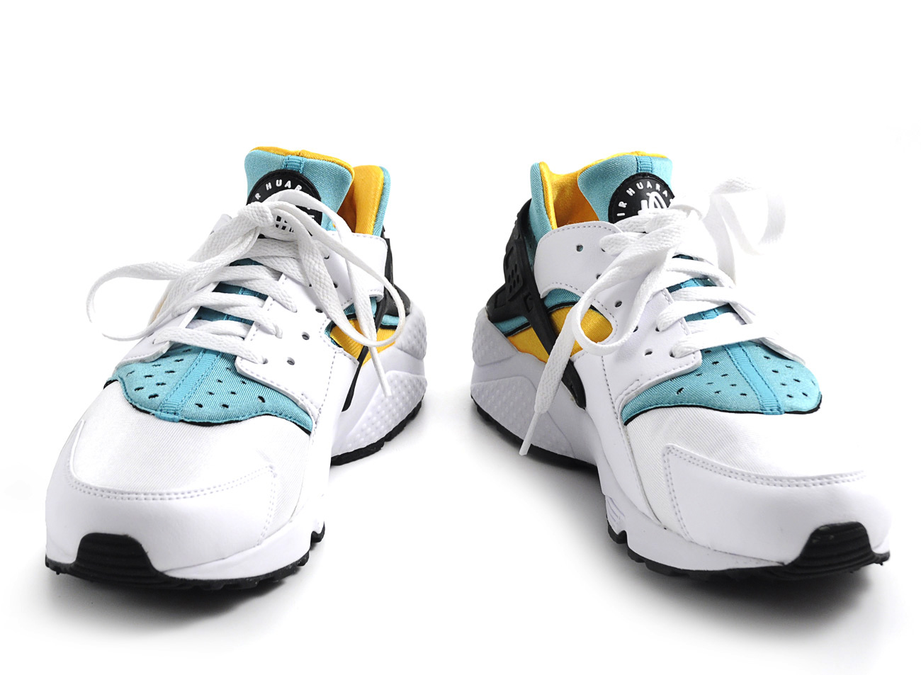 nike huarache white and gold