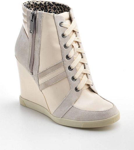 Jessica Simpson Lexia Colorblock Wedge Sneakers in Beige (ivory multi ...