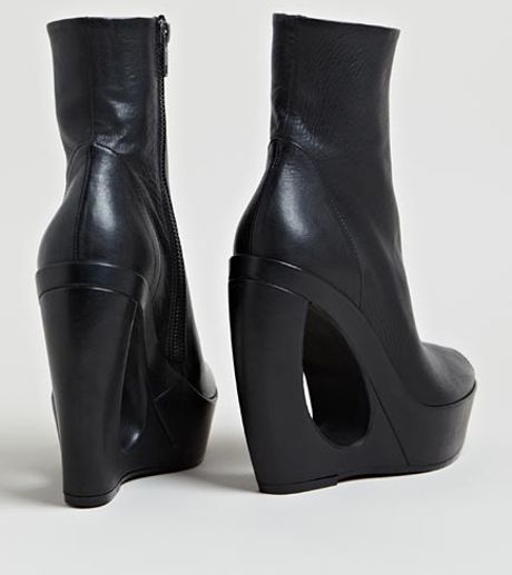 Ann Demeulemeester Open Toe Boots in Black | Lyst