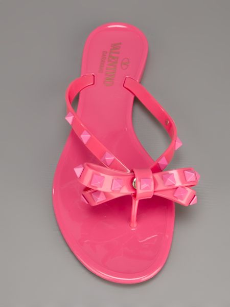 Valentino Studded Flip Flop in Pink (fuschia) | Lyst