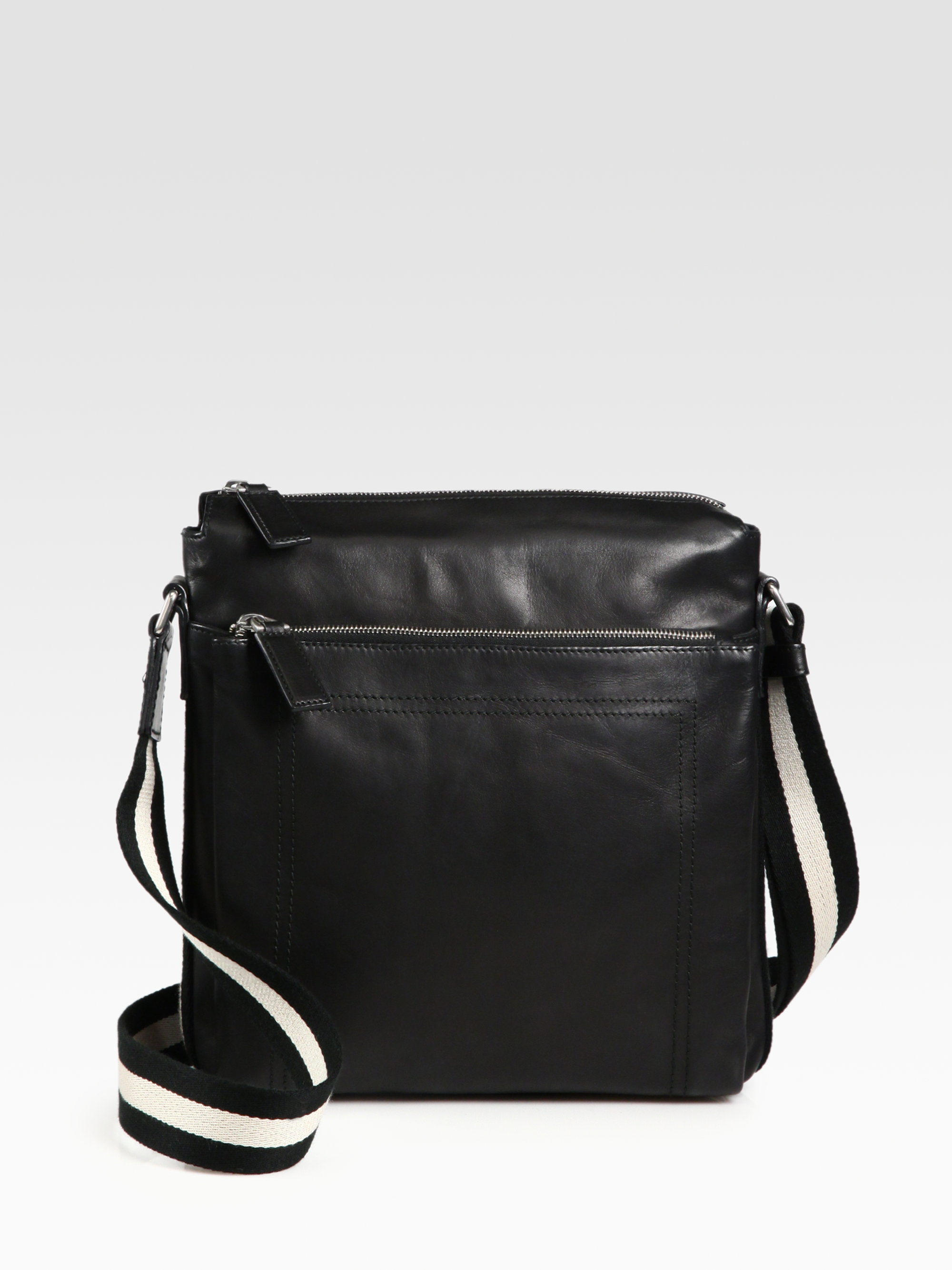 Bally Medium Leather Shoulder Bag in Black for Men | Lyst