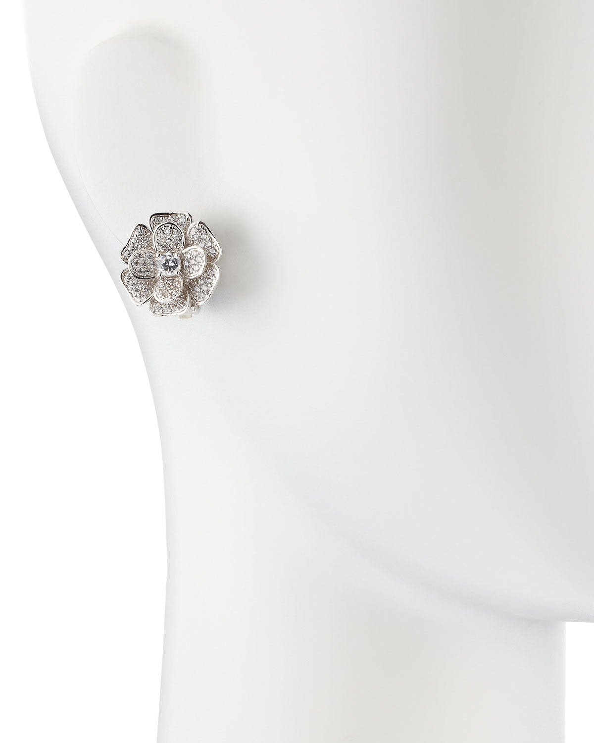 Lyst Cz By Kenneth Jay Lane Pave Cubic Zirconia Flower Clip Gallery