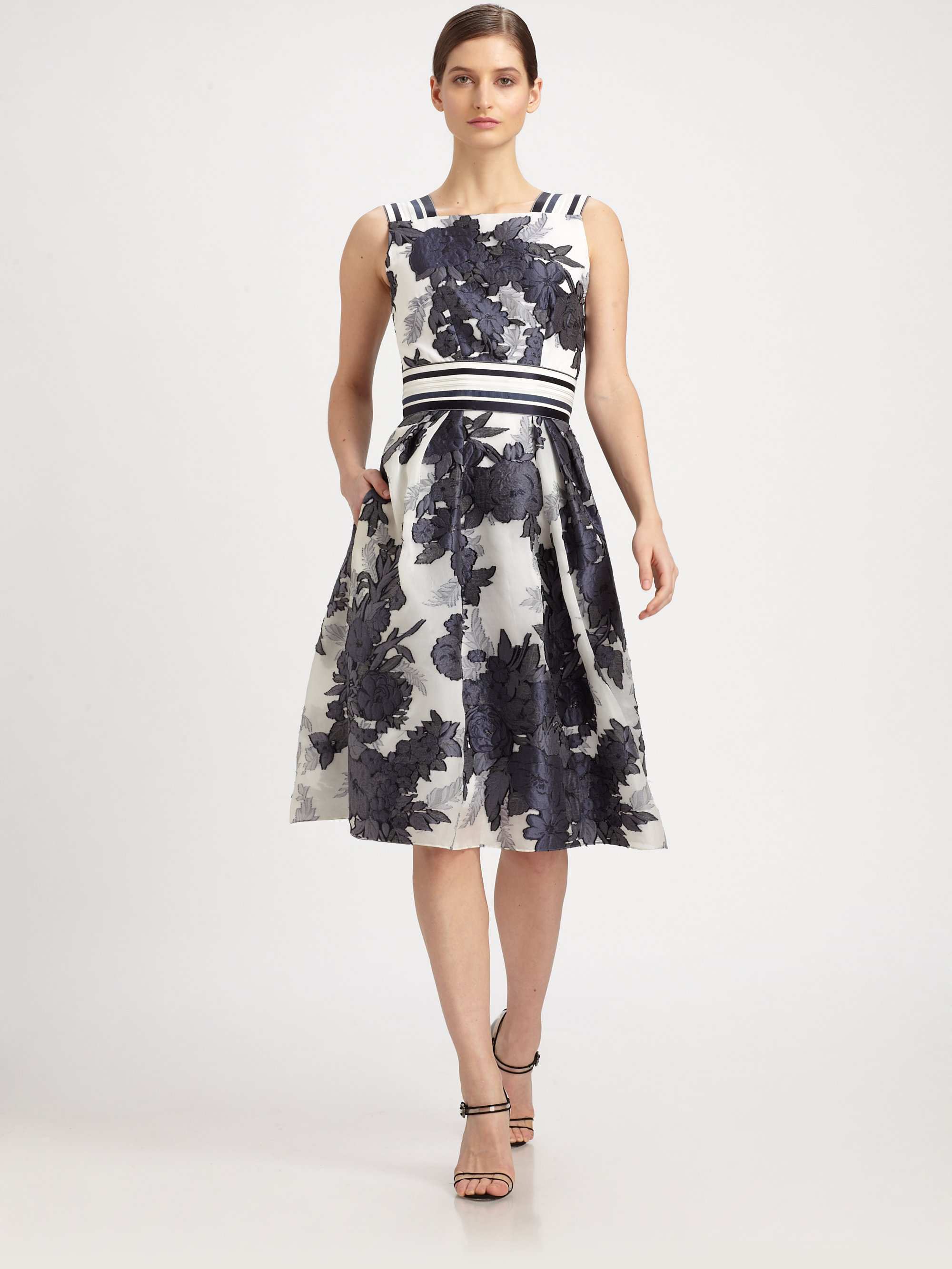 Lyst Carolina Herrera Fl Jacquard Dress In Blue Gallery