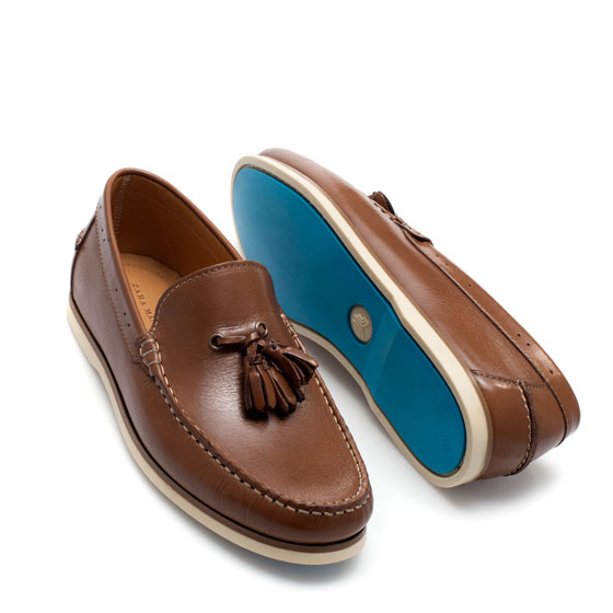 Moccasin with tassels Find leather moccasin with tassels at ShopStyle. Shop the latest collection of leather moccasin with tassels from the most popular stores - all in one.
