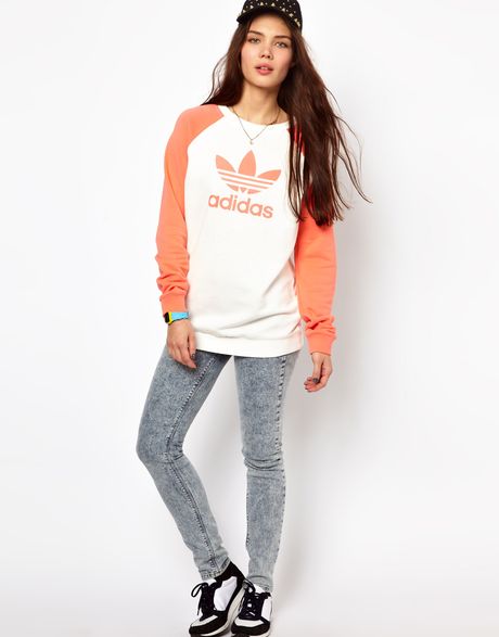 Adidas Fun Sweater Logo Sweater in White (runningshitehaze) | Lyst