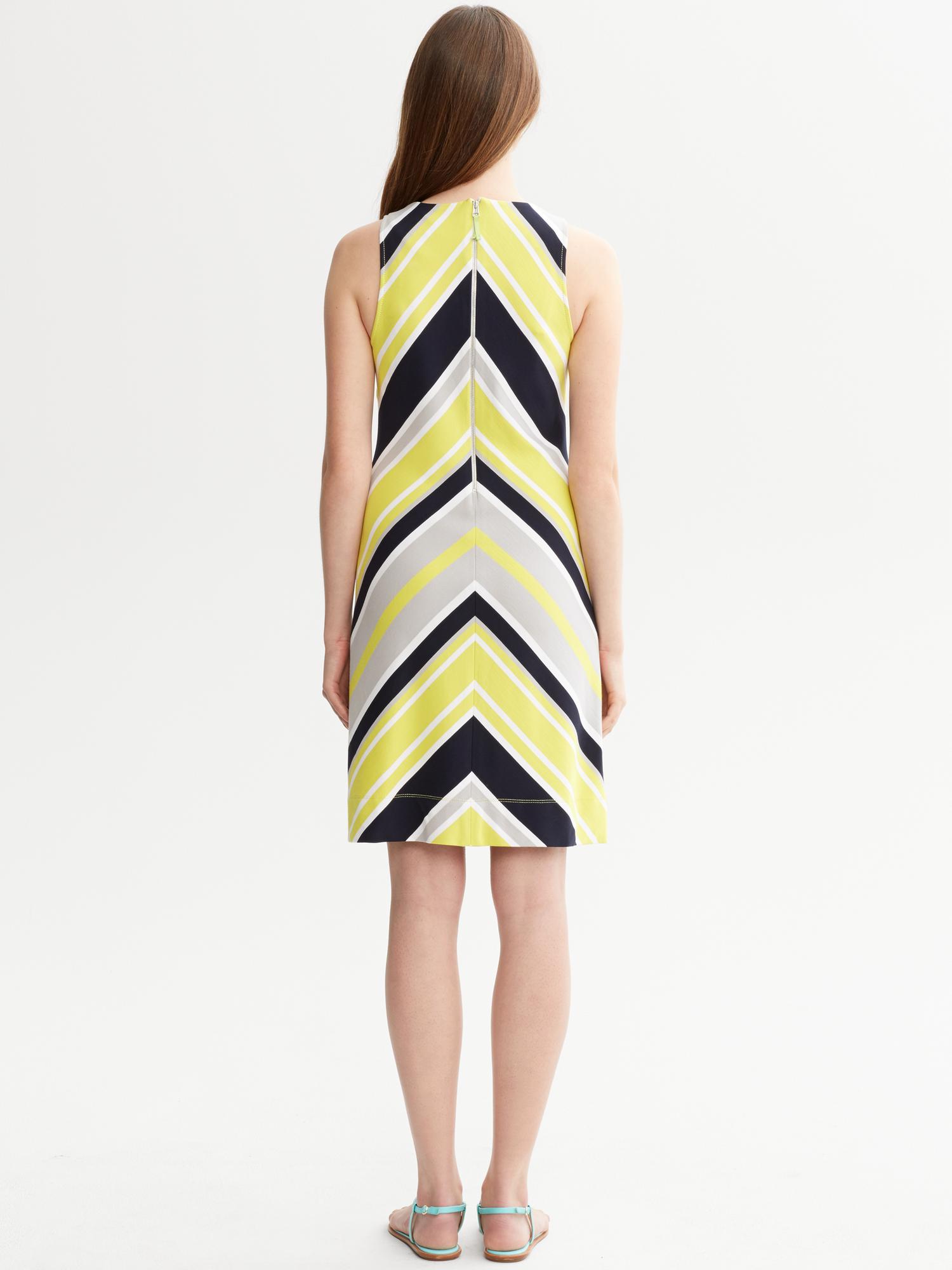 banana republic chevron pleated midi dress