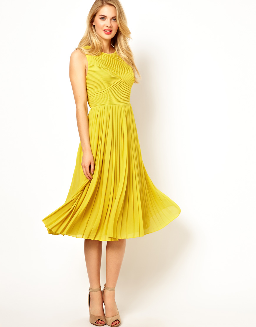 Lyst Ted Baker Pleated Midi Dress in Yellow