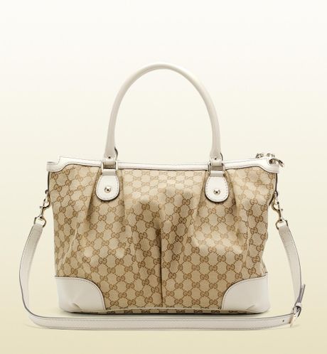 Gucci Sukey Top Handle Bag in Beige | Lyst