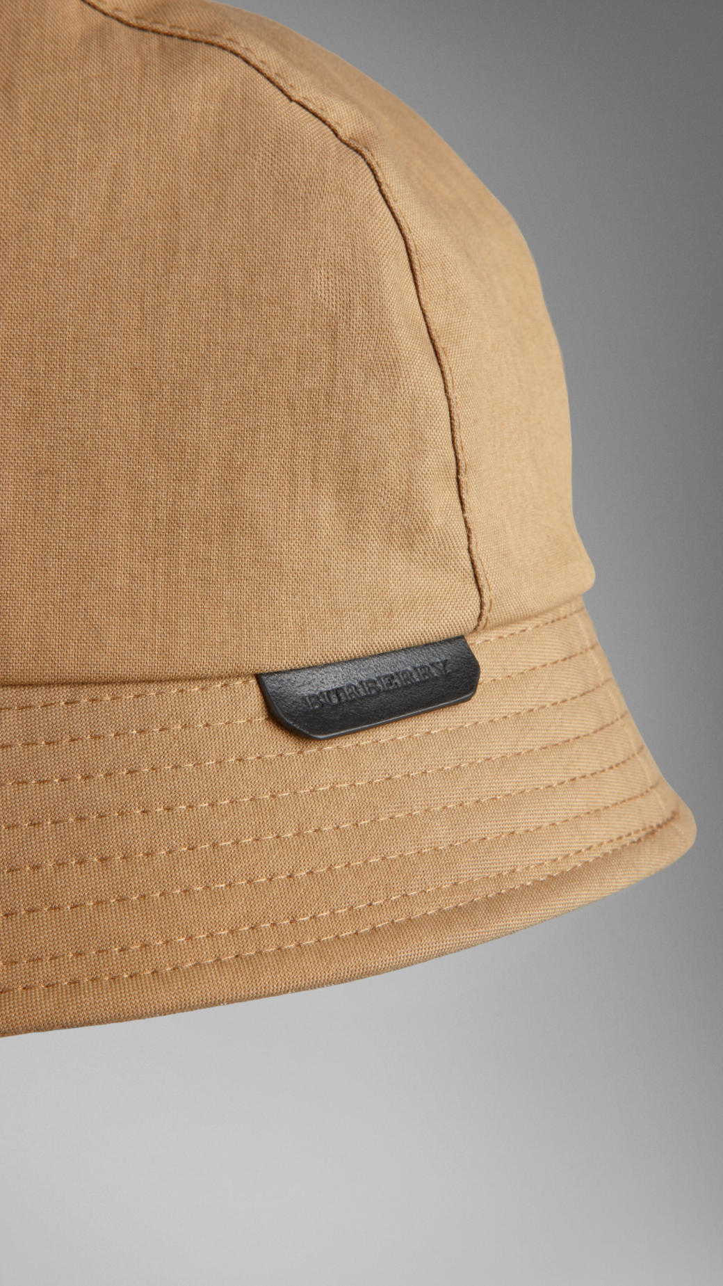 Burberry Waxed Cotton Canvas Bucket Hat in Natural for Men Lyst