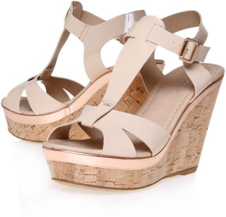 Carvela Kurt Geiger Kab Wedge Court Shoes in Beige (Nude) | Lyst