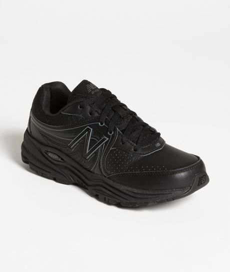 New Balance 840 Walking Shoe in Black | Lyst