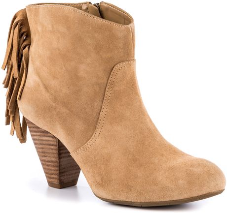 Jessica Simpson Octave 2 in Brown (camel) | Lyst