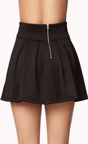 Forever 21 Box Pleated Skirt in Black | Lyst