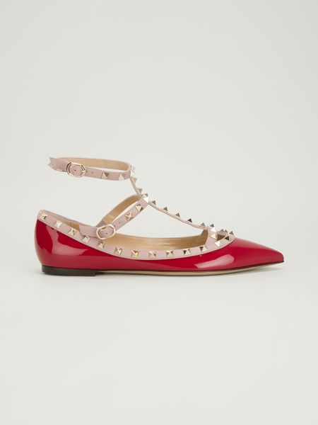 Valentino Studded Shoe in Red | Lyst